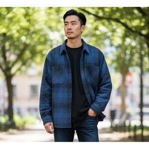 Wrangler Men's S Button Up Fleece Lined Flannel Shacket Blue Plaid NWT 0906